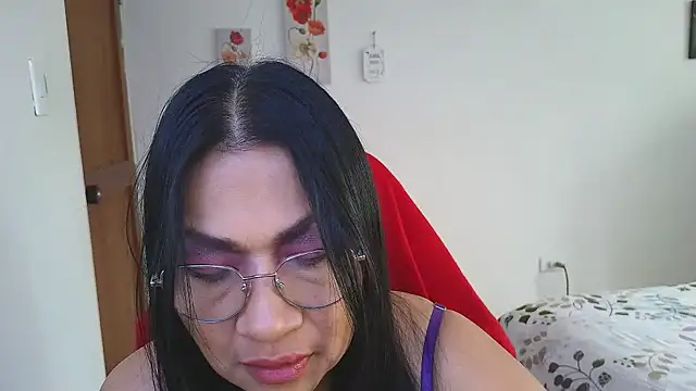 LissafeetHott online show from April 23, 12:29 pm