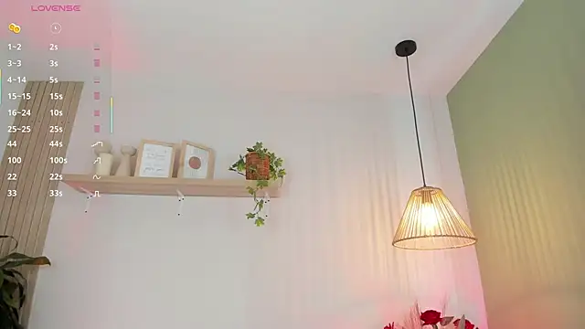 Cristalfoxy  online show from December 1, 7:37 pm