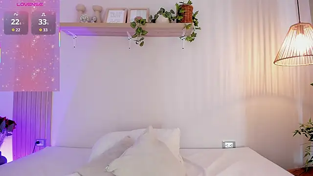 Cristalfoxy  online show from January 14, 7:17 pm