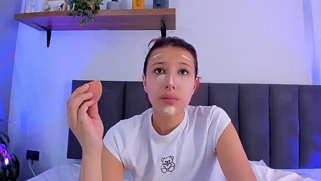 Snapshot of Cristalfoxy_ chatting on July 7, 8:56 pm Cristalfoxy online show from July 7, 8:56 pm