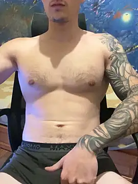 fronkie9384 online show from November 5, 4:32 pm