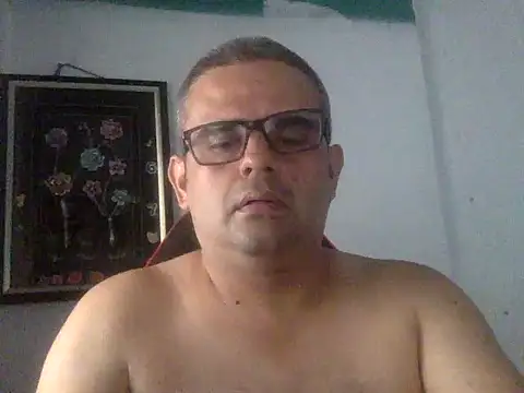Katracho6969 online show from May 6, 5:28 pm
