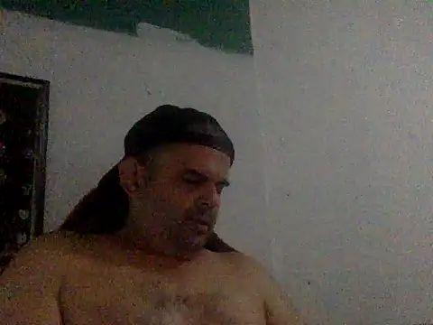 Katracho6969 online show from May 4, 11:51 pm