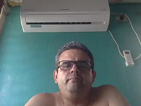 Katracho6969 online show from December 4, 7:46 pm