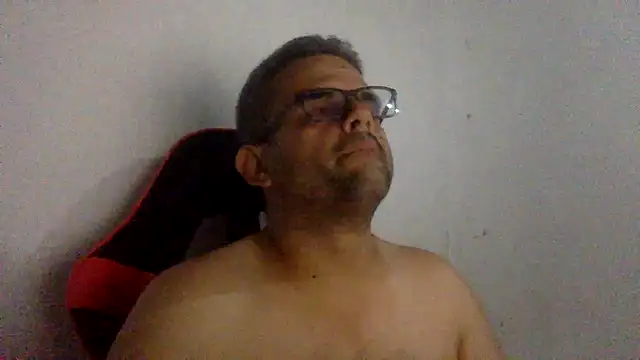 Snapshot of Katracho6969 chatting on July 13, 5:29 am Katracho6969 online show from July 13, 5:29 am