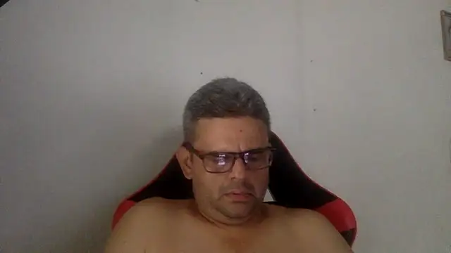 Snapshot of Katracho6969 chatting on July 17, 4:37 pm Katracho6969 online show from July 17, 4:37 pm