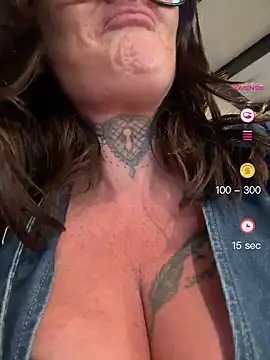 IrishmilfAnna online show from May 26, 9:02 pm