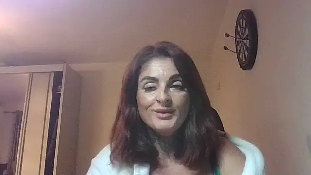 Snapshot of IrishmilfAnna chatting on September 9, 7:45 pm IrishmilfAnna online show from September 9, 7:45 pm