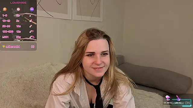 HelenMartines online show from April 8, 10:17 am