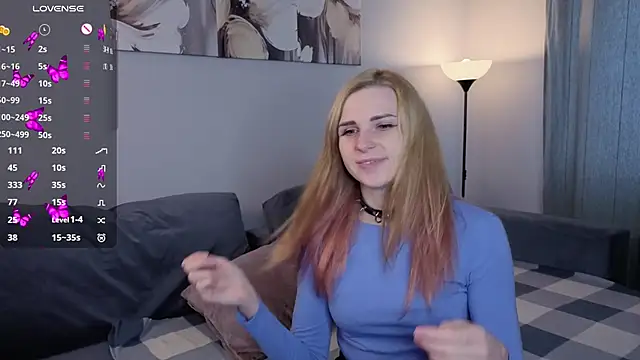 HelenMartines online show from October 25, 11:09 am