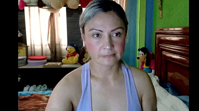  Charlize theron  online show from March 22, 8:21 pm