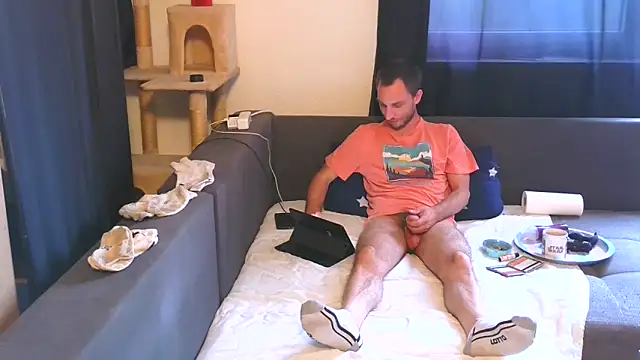cum2camboys online show from June 8, 6:30 pm