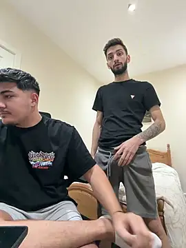 Snapshot of mixedcouplee69 chatting on December 14, 8:03 pm mixedcouplee69 online show from December 14, 8:03 pm