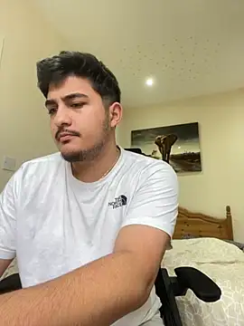 Snapshot of mixedcouplee69 chatting on November 5, 1:14 pm mixedcouplee69 online show from November 5, 1:14 pm