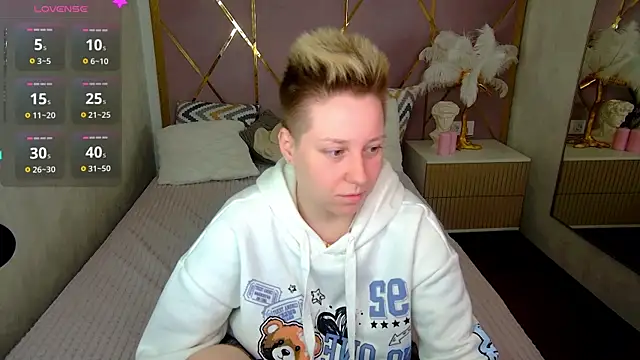 AlexandraGreen online show from September 27, 8:59 pm