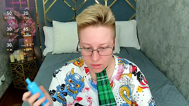 AlexandraGreen online show from September 18, 9:07 pm