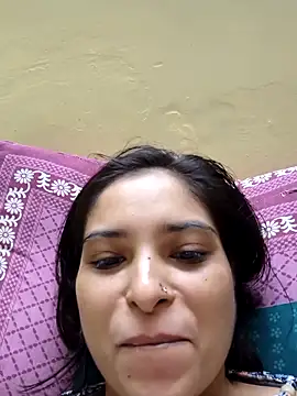 Snapshot of QUEEN-ADITI chatting on October 13, 7:04 pm QUEEN-ADITI online show from October 13, 7:04 pm