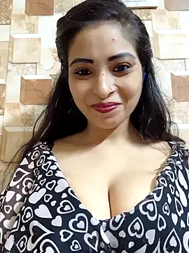 Snapshot of QUEEN-ADITI chatting on September 15, 1:44 pm QUEEN-ADITI online show from September 15, 1:44 pm