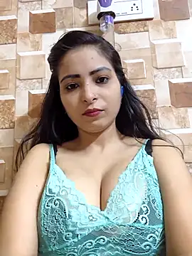 Snapshot of QUEEN-ADITI chatting on September 14, 1:11 pm QUEEN-ADITI online show from September 14, 1:11 pm