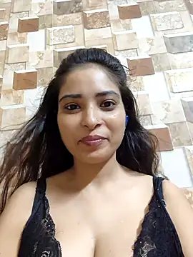Snapshot of QUEEN-ADITI chatting on October 2, 3:21 am QUEEN-ADITI online show from October 2, 3:21 am