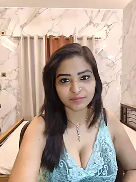 QUEEN-ADITI online show from February 28, 6:29 pm