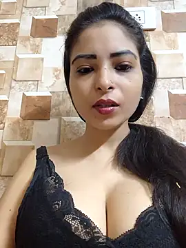 Snapshot of QUEEN-ADITI chatting on September 23, 2:24 pm QUEEN-ADITI online show from September 23, 2:24 pm