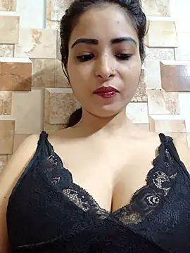 Snapshot of QUEEN-ADITI chatting on September 16, 2:18 pm QUEEN-ADITI online show from September 16, 2:18 pm