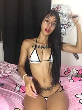 Snapshot of samm_2006 chatting on November 15, 12:14 am samm 2006 online show from November 15, 12:14 am