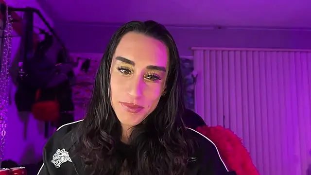 xoFrankie online show from February 16, 6:01 am