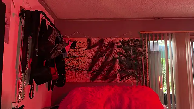 xoFrankie online show from March 28, 1:17 am