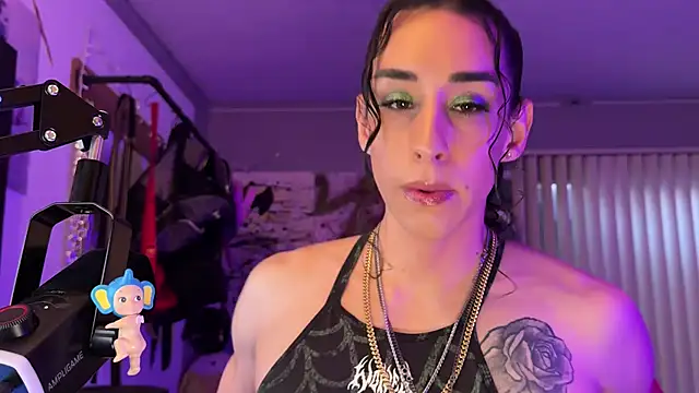 xoFrankie online show from May 20, 1:24 am