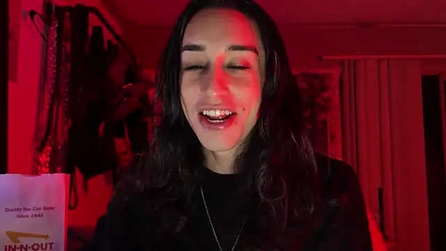 xoFrankie online show from March 13, 3:44 am