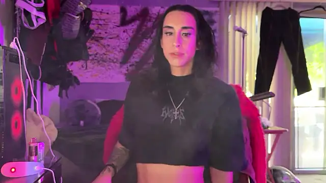 xoFrankie online show from January 8, 10:38 pm