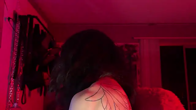 xoFrankie online show from March 21, 4:35 am