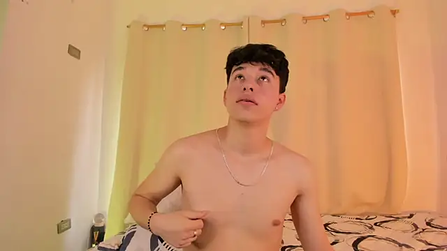 mrhot night online show from September 21, 9:09 pm