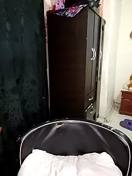 Snapshot of pocahontas_nex chatting on October 30, 1:26 am pocahontas nex online show from October 30, 1:26 am