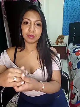 Snapshot of pocahontas_nex chatting on December 15, 10:59 pm pocahontas nex online show from December 15, 10:59 pm