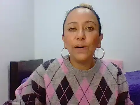 leah susman online show from September 23, 1:45 am