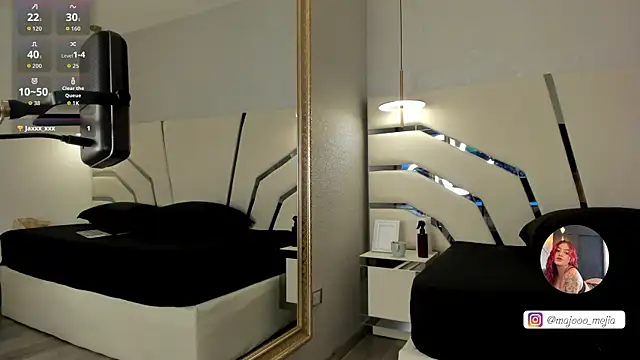 Julieth Rojas online show from September 9, 4:33 am