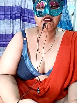 Tanisha-Chy online show from May 8, 5:39 pm
