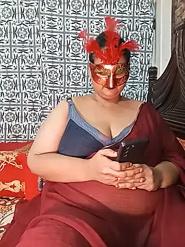 Snapshot of Tanisha-Chy chatting on July 16, 6:16 pm Tanisha-Chy online show from July 16, 6:16 pm
