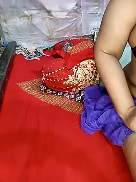 Tanisha-Chy online show from September 9, 5:33 pm