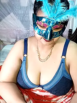 Tanisha-Chy online show from November 15, 5:50 pm