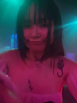 saraycat  online show from October 26, 4:13 am