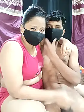 Beautiful couple 70 online show from February 7, 2:58 pm