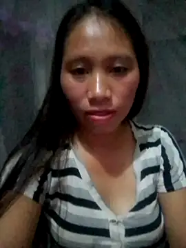 Snapshot of laveder-00 chatting on September 12, 7:02 pm laveder-00 online show from September 12, 7:02 pm