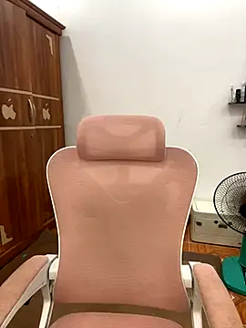 Mochi21 online show from November 14, 4:05 am