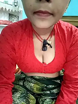 Snapshot of Meenu_chauhan chatting on November 4, 7:23 am Meenu chauhan online show from November 4, 7:23 am