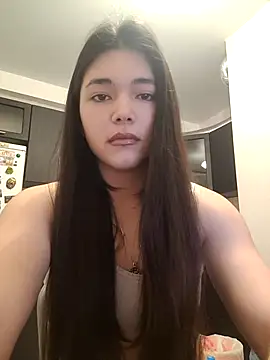 Albi Glow online show from November 18, 11:35 am