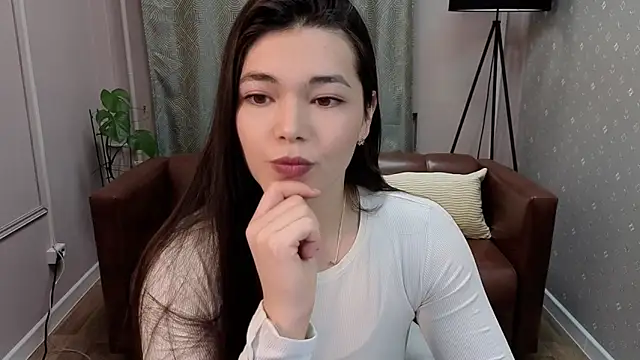 Albi Glow online show from November 16, 4:39 am